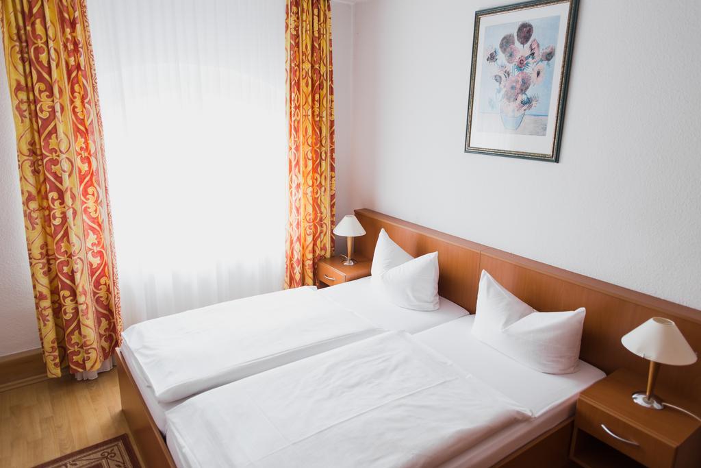ורניגרוד Altwernigeroeder Apparthotel מראה חיצוני תמונה