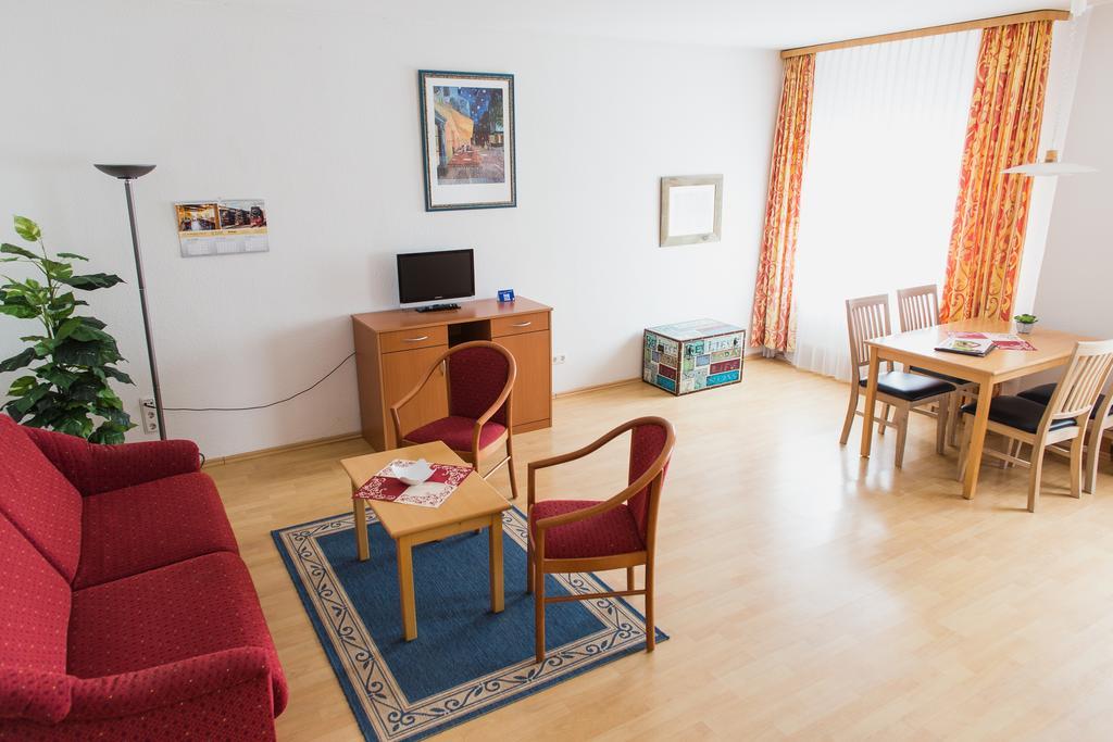 ורניגרוד Altwernigeroeder Apparthotel מראה חיצוני תמונה